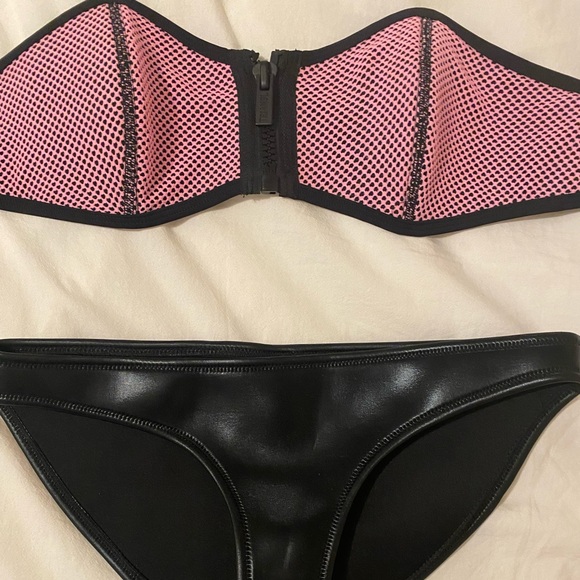 Triangl Bikini - Picture 6 of 6